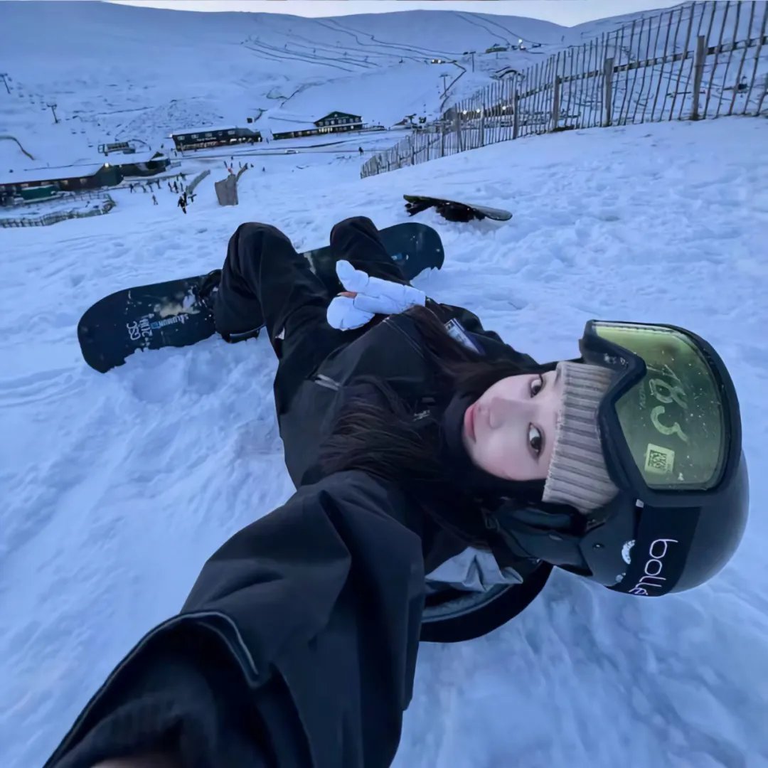 系统赋我双休,震惊女帝老婆